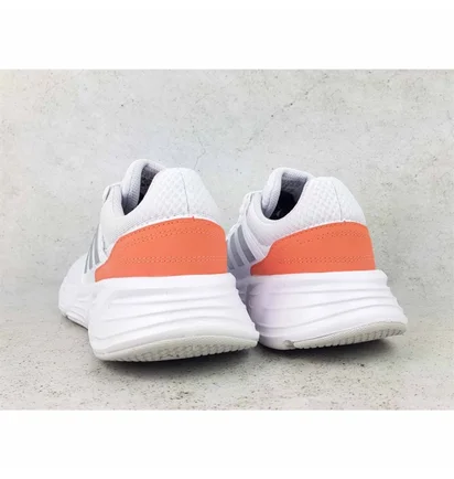 Кроссовки женские Adidas Galaxy 6 W White HP2407