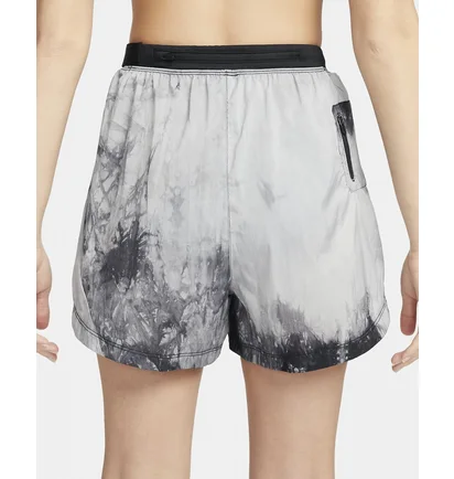 Шорты женские Nike Dri-Fit Repel WomenS Mid-Rise 3 Brief-Lined Trail Running Shorts With Pockets Grey DX1021-010