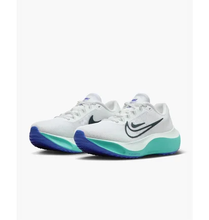 Кросівки жіночі Nike Zoom Fly 5 Road Running Shoes White DM8974-101