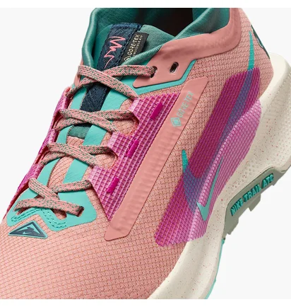 Кроссовки женские Nike Pegasus Trail 5 Gtx Peach FQ0912-600