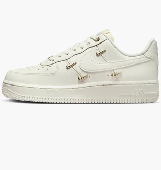Кросівки жіночі Nike Air Force 1 07 Lx Beige FV3654-111