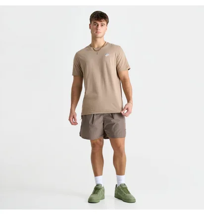 Футболка чоловіча Nike Sportswear Club T-Shirt Brown AR4997-248