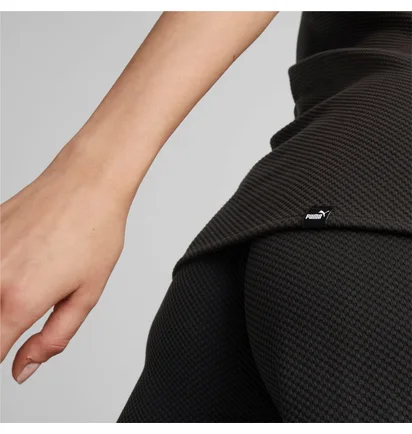 Футболка женская Puma Her Slim Black 674063-01