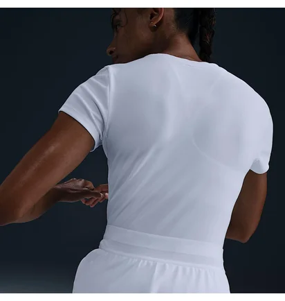 Футболка женская Nike Court Advantage WomenS Dri- F I T Short- Sleeve Tennis Top White HQ2994-100
