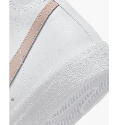Кеди жіночі Nike Blazer Mid 77 White CZ1055-118