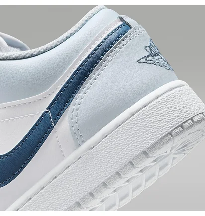 Кроссовки детские Air Jordan 1 Low White/Light Blue 553560-104