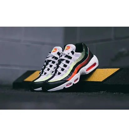 Кросівки чоловічі Nike Air Max 95 Volt Solar Red AJ2018-004
