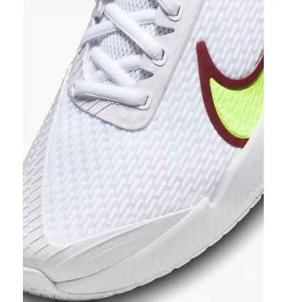 Кроссовки унисекс Nike Nikecourt Air Zoom Vapor Pro 2 Hard Court Tennis Shoes White/Bordo DR6191-104