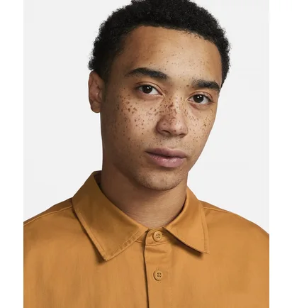 Сорочка чоловіча Nike Club Btn Dwn Wvn Ss Top Yellow DX0898-754