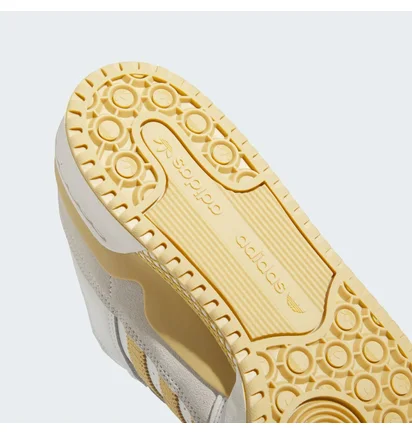 Кросівки чоловічі Adidas Forum Low Cl Shoes White/Yellow IG3780