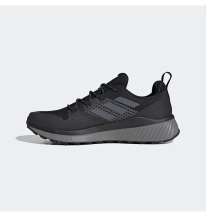 Кроссовки мужские Adidas Terrex Folgian Black EF0404