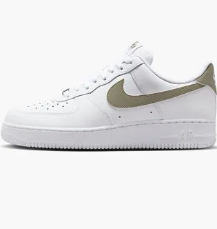 Кросівки чоловічі Nike Air Force 1 07 White FJ4146-116