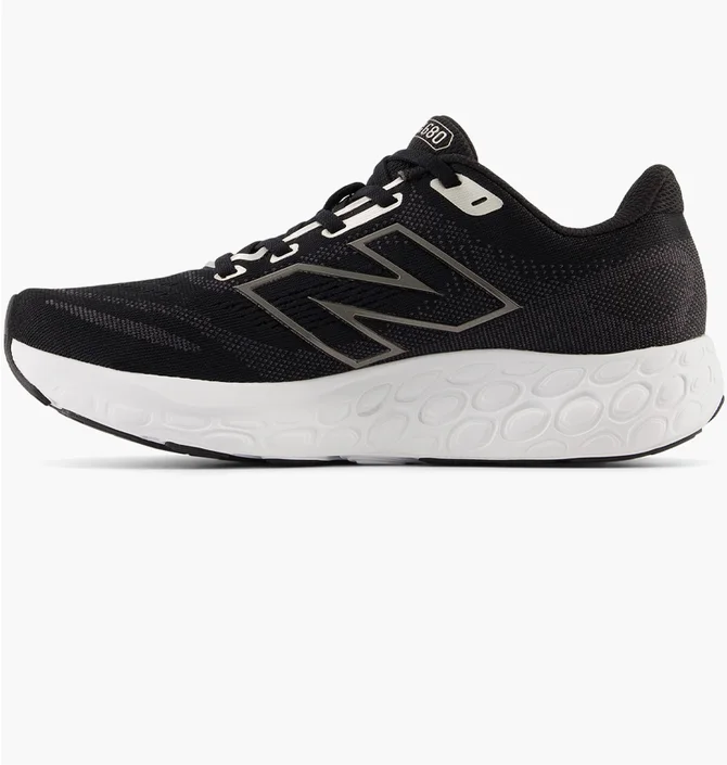 Кроссовки женские New Balance Fresh Foam 680V8 Black W680LK8