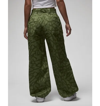 Штаны женские Air Jordan Chicago Pants Green FD7212-340
