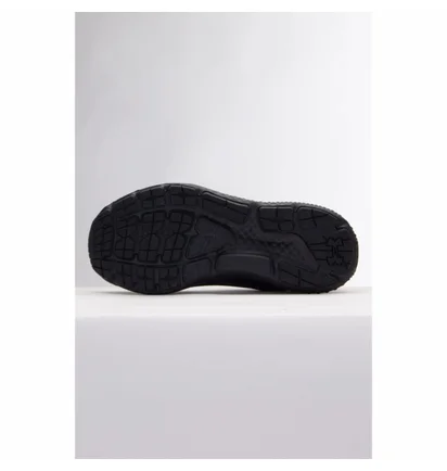 Кроссовки женские Under Armour Charged Rogue 3 Black 3024888-003