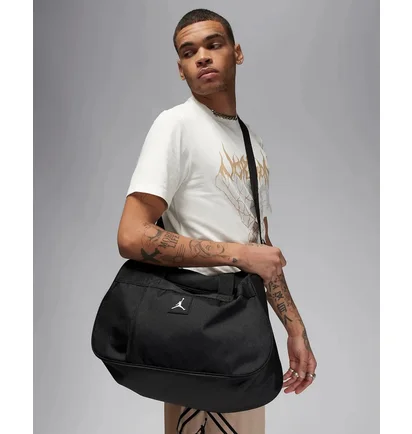 Сумка унисекс Air Jordan Essentials Duffle Black MA0874-023