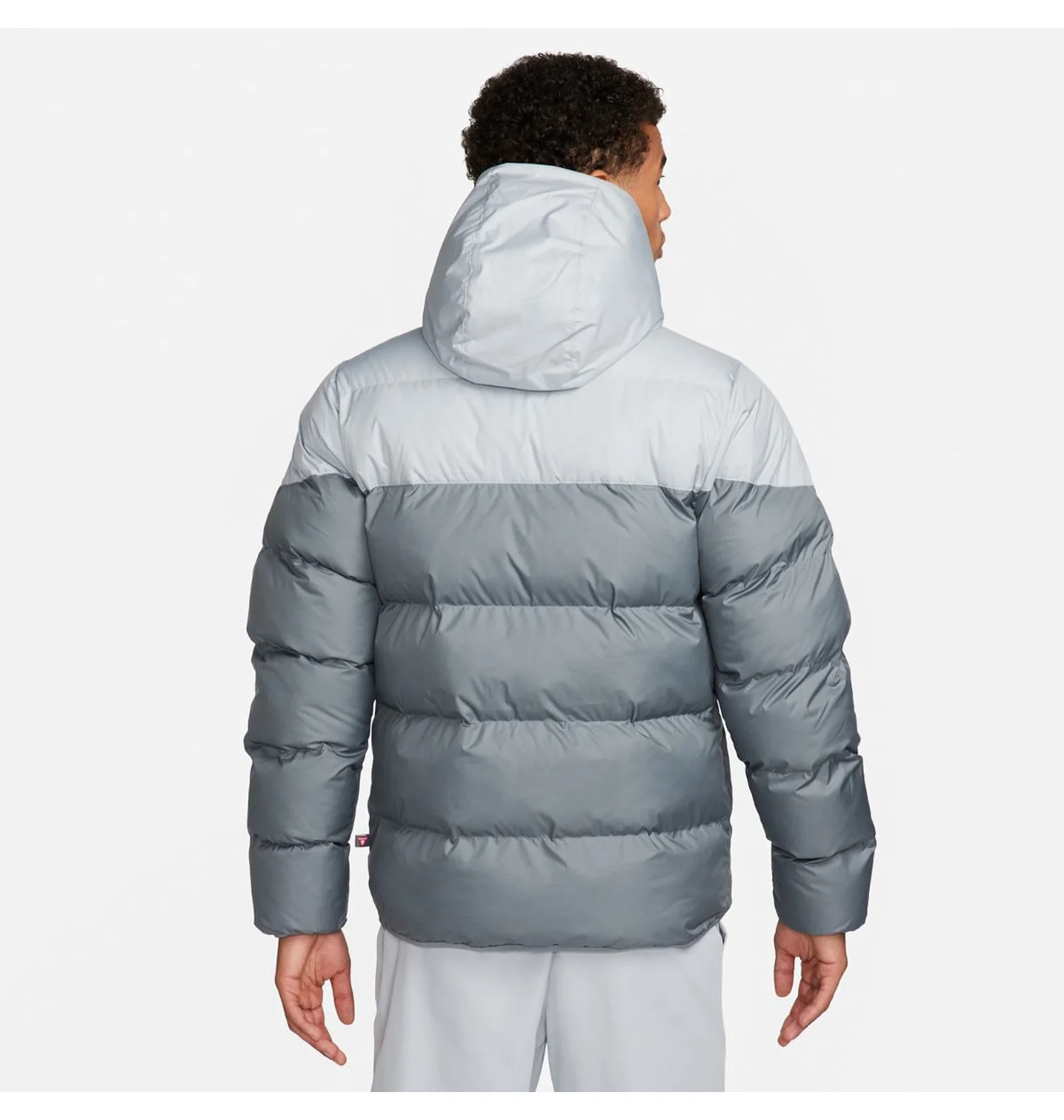 ᐉ Пуховик чоловічий Nike Sf Wr Pl-Fld Hd Jkt Grey FB8185-077