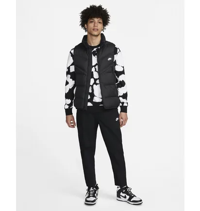 Жилетка чоловіча Nike Storm-Fit Windrunner Primaloft-Field Vest Black Dr9617-010