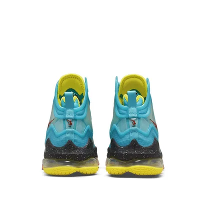 Кроссовки унисекс Nike Lebron Xix "Christmas" Light Blue DC9338-400