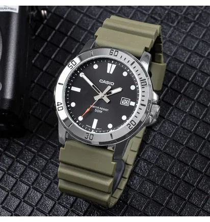 Часы мужские Casio MTP-VD01-3E