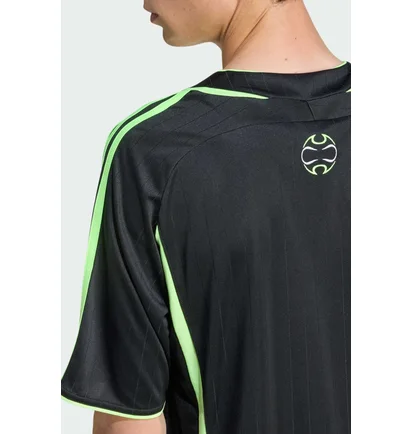 Футболка мужская Adidas Teamgeist Black JW5872