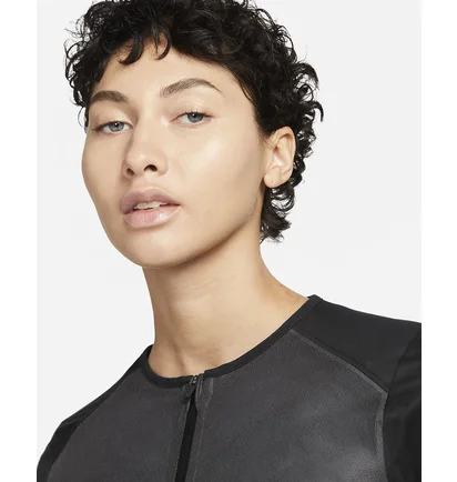 Куртка женская Nike Womens Running Jacket Black Dd6419-010