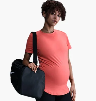 Футболка женская Nike One Dri-Fit Slim-Fit Pink FN5001-814