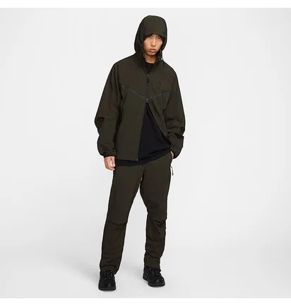 Штаны мужские Nike Tech Green HM8241-355