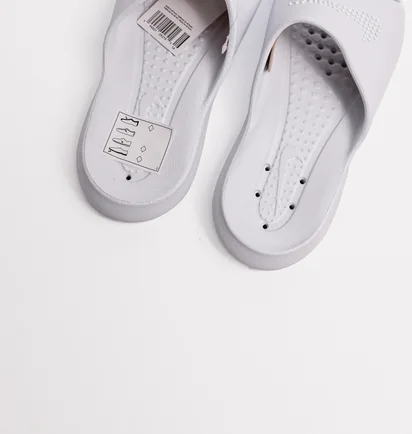 Тапочки жіночі Nike Victori One Shwer Slide White CZ7836-100