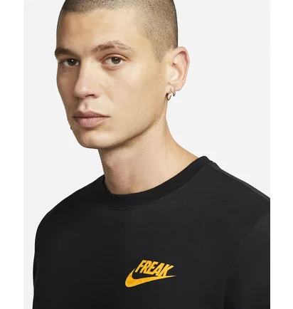 Лонгслив мужской Nike Mens Basketball Long-Sleeve T-Shirt Black Dn2938-010