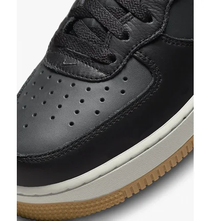 Кросівки чоловічі Nike Air Force 1 Mid 07 Lx Black Dv7585-001