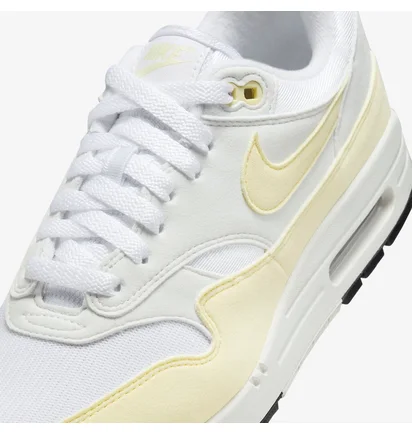 Кросівки жіночі Nike Air Max 1 White/Yellow DZ2628-108