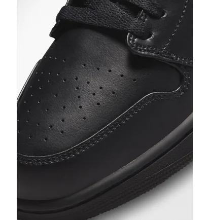 Кроссовки мужские Air Jordan 1 Low Black 553558-093