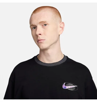 Футболка мужская Nike Sportswear Max90 T-Shirt Black FV3758-010
