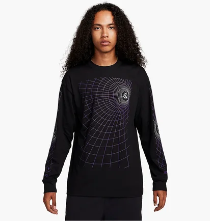 Лонгслив мужской Nike Acg Manhole Long-Sleeve T-Shirt Black FJ1133-010