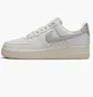 Кросівки жіночі Nike Air Force 1 07 White Dq7569-100