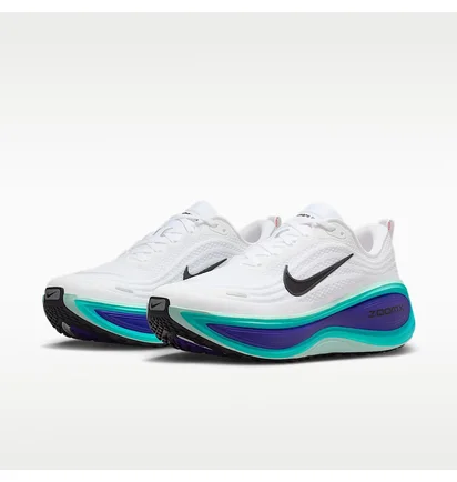 Кросівки чоловічі Nike Vomero Plus White HV8150-104