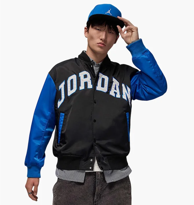 Куртка мужская Air Jordan Brooklyn Collegiate Varsity Jacket Black/Blue HV0099-010