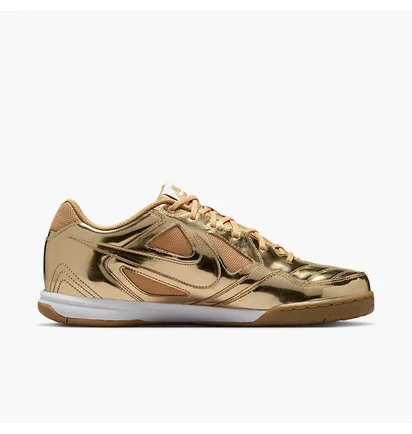 Кросівки чоловічі Nike Gato Lv8 Yellow IB3566-700