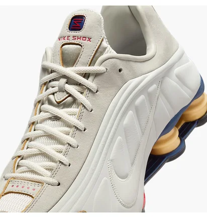 Кросівки унісекс Nike Shox R4 Design By Korea Beige HQ3531-099