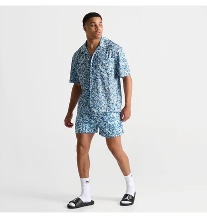 Шорты мужские Air Jordan Essentials Allover Print Poolside Shorts Light Blue FN4635-423