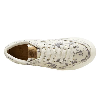 Кросівки унісекс Nike Zoom Pogo Plus Premium Sb Beige FQ1882-100