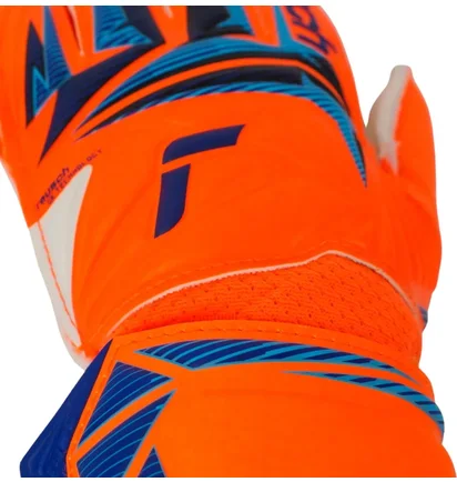 Рукавиці воротарські дитячі Reusch Attrakt Solid Orange 5672516-2290