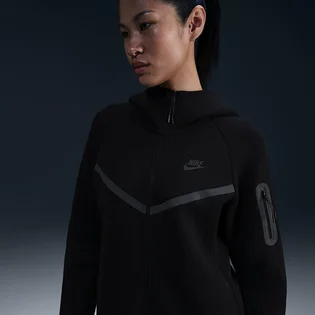 Спортивний костюм жіночий Nike Tech Fleece Black HV6747-010__HV6779-010