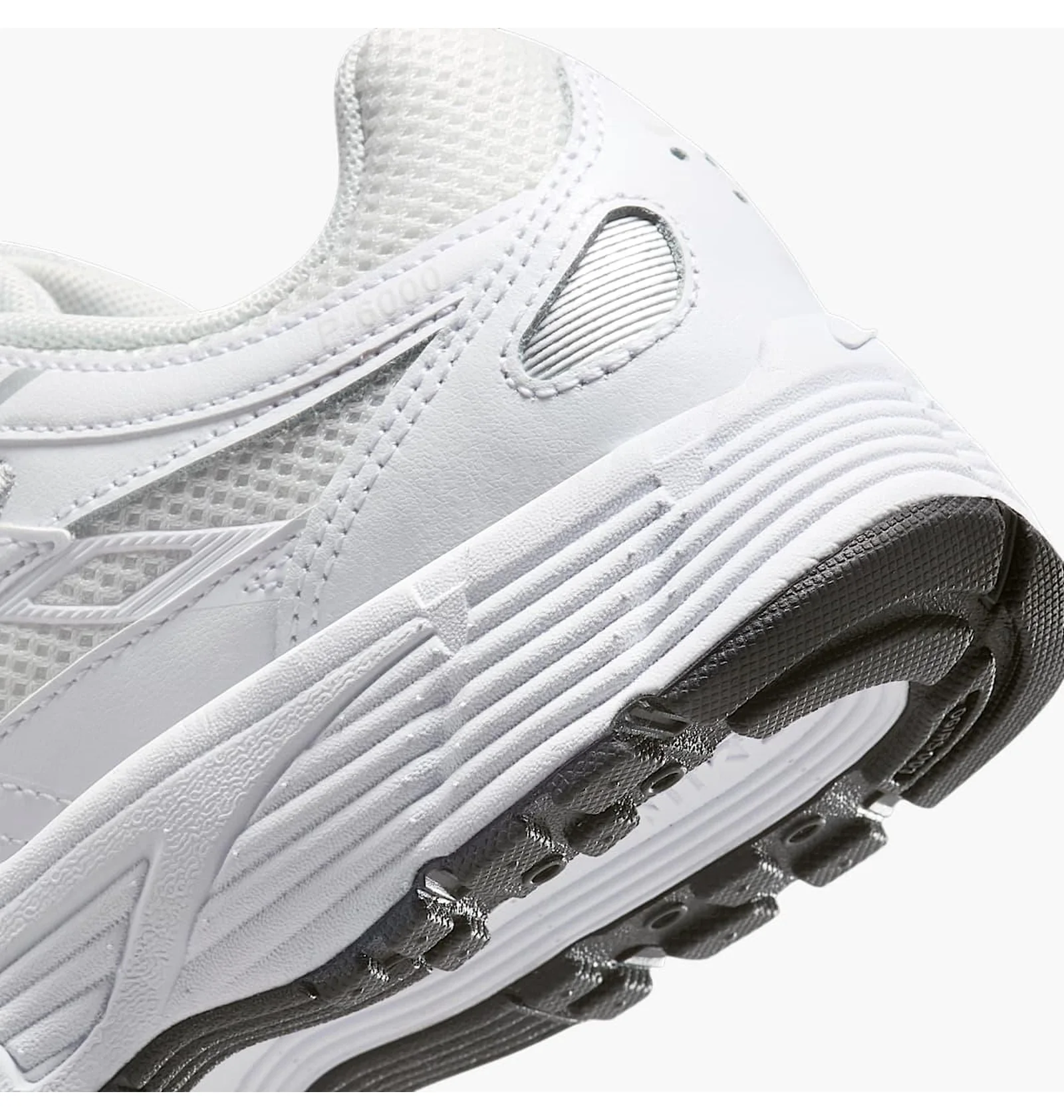 ᐉ Кросівки дитячі Nike P-6000 White HV5064-003 - придбати в