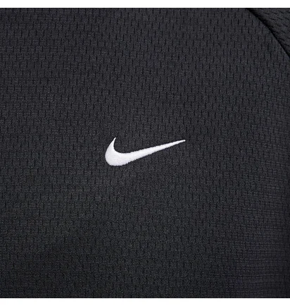 Худи мужское Nike Dna MenS Therma-Fit 1/4-Zip Basketball Hoodie Black FZ0664-010