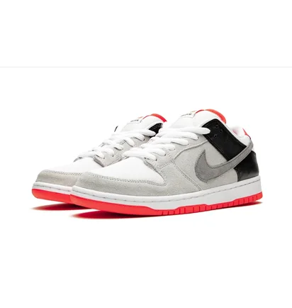 Кросівки жіночі Nike Sb Dunk Low Grey/White CD2563-004