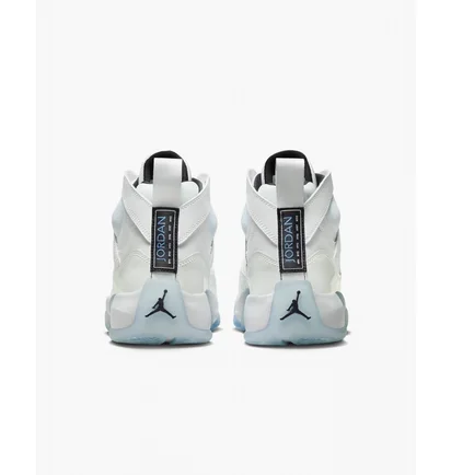 Кросівки чоловічі Air Jordan Jumpman Two Trey White DO1925-104