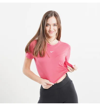 Футболка женская Nike W Nsw Essntl Tee Slim Crp Lbr Pink Dd1328-622