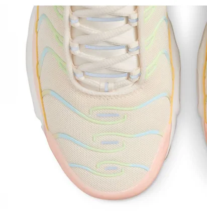 Кросівки жіночі Nike Air Max Plus Beige DZ3671-800